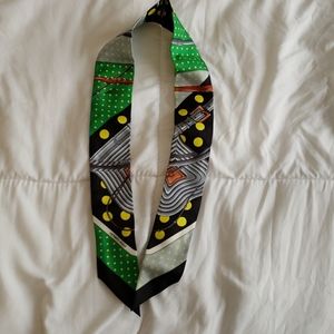 Hermes twilly scarf
